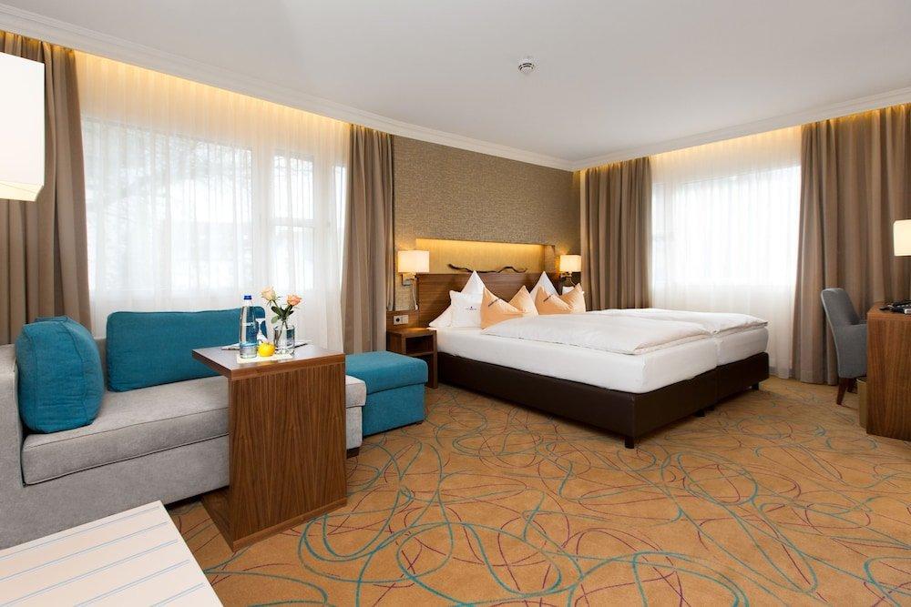 Akzent Hotel Restaurant Altdorfer Hof ไวน์การ์เทิน ภายนอก รูปภาพ