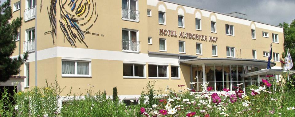 Akzent Hotel Restaurant Altdorfer Hof ไวน์การ์เทิน ภายนอก รูปภาพ
